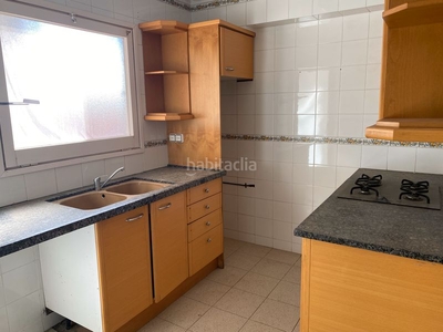 Piso en c/ camp de la batalla solvia inmobiliaria - piso en Roda de Ter