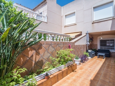 Venta de casa con terraza en Huércal de Almería, Villa Inés