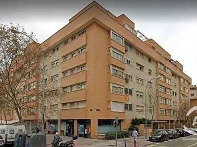 VIVIENDA CON 3 DORMITORIOS EN ZONA DE CARABANCHEL