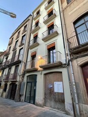 EDIFICIO COMPLETO EN VENTA EN REUS CENTRO. ESPECIAL INVERSORES