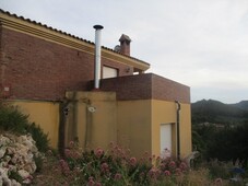 Chalet independiente en C/ Ginesta, Resid. Los Cerezos, Torrelles de Llobregat