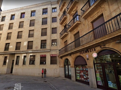 Alquiler de piso en Centro - Salamanca de 1 habitación con muebles y calefacción
