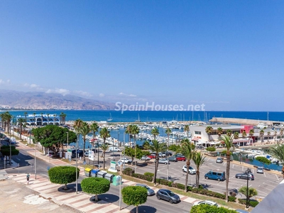 Apartamento ático en venta en El Puerto - La Romanilla, Roquetas de Mar