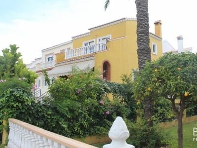 Casa adosada en venta en El Molino, Torrevieja