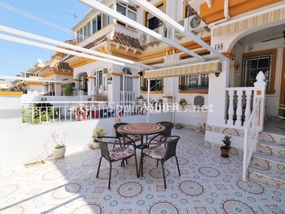 Casa adosada en venta en La Siesta - El Salado - Torreta, Torrevieja