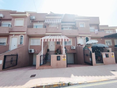 Casa adosada en venta en Rojales