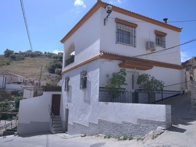 Casa en venta en Canillas de Aceituno, Málaga