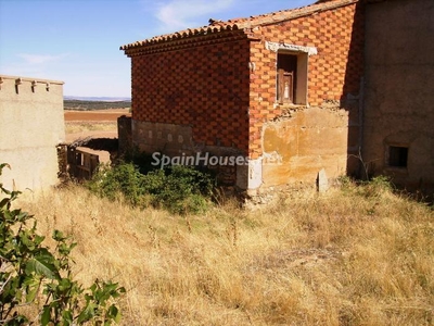 Casa independiente en venta en Castejón de Tornos