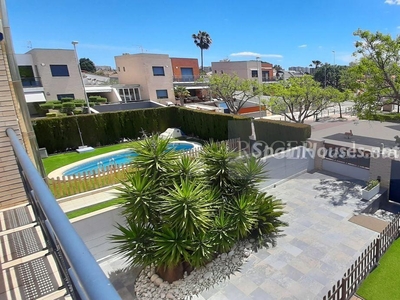 Casa independiente en venta en Curva, Benicasim