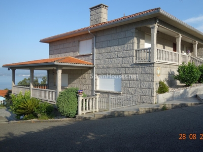 Casa independiente en venta en Vilagarcía de Arousa