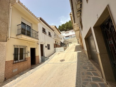 Chalet adosado en venta, Villanueva del Trabuco, Málaga