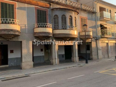 Edificio en venta en Santa María del Camí