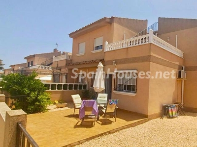 Finca en venta en Orihuela Costa