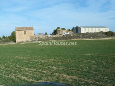 Finca en venta en Torre del Compte