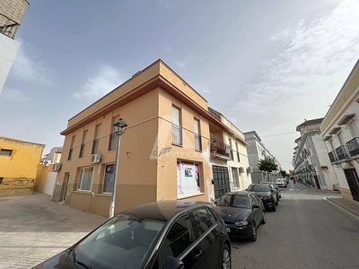 Local comercial Calle Poniente Lebrija Ref. 93744793 - Indomio.es