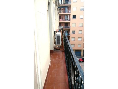 Piso en venta en Poble Sec, Barcelona