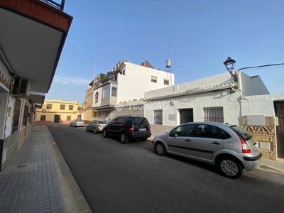 Venta Casa adosada La Rinconada. 58 m²