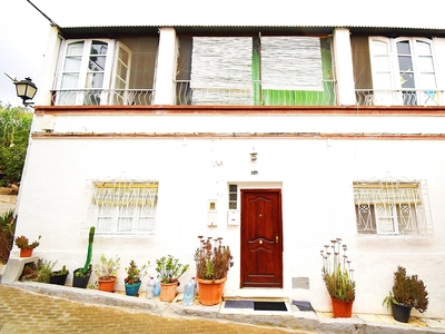 Venta de casa con terraza en Adra, LA ALQUERÍA