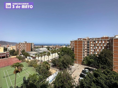 Venta Piso Santa Cruz de Tenerife. Piso de cuatro habitaciones en Alcalde Mandillo Tejera 4. Cuarta planta con terraza