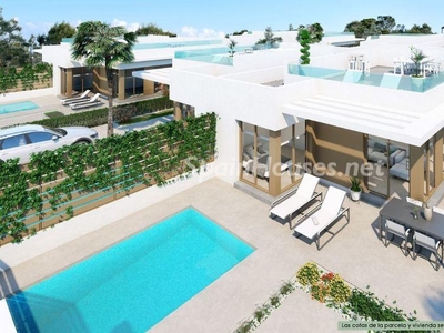 Villa en venta en Desamparados-Hurchillo-Torremendo, Orihuela