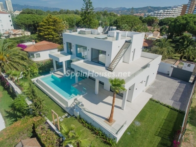 Villa en venta en Marbesa, Marbella