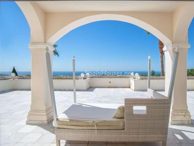 Villa independiente en venta en Sierra Blanca, Marbella