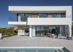 Casa-Chalet de Obra Nueva en Venta en Finestrat Alicante