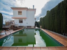 Casa-Chalet en Venta en Alfacar Granada