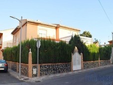 Casa-Chalet en Venta en Churriana De La Vega Granada
