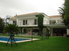 Casa / Chalet en venta en Estepona de 550 m2