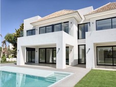 Casa / Chalet en venta en Estepona de 804 m2