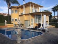 Casa-Chalet en Venta en Estepona M?laga