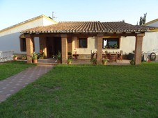 Casa / Chalet en venta en La Cala del Moral de 270 m2