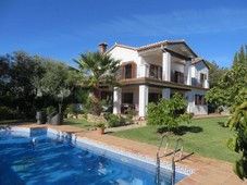 Casa / Chalet en venta en Marbella de 350 m2