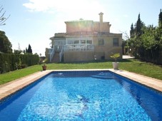 Casa / Chalet en venta en Marbella de 350 m2
