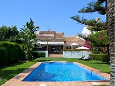 Casa / Chalet en venta en Marbella de 420 m2