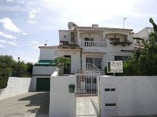 Casa / Chalet en venta en Torre del Mar de 200 m2