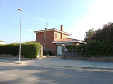 Casa-Chalet en Venta en Vall Llobrega Girona