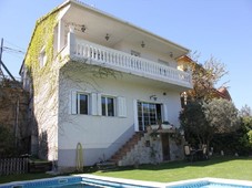 Casa con jard?n y piscina en la zona de 'Els Fruiters', Castellar del Vall?s