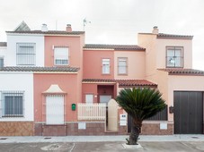 Casa en venta de 158 m? en calle Ronda Bonanza, 52, 41727 en Mariba?ez, Sevilla.