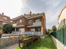 Casa en venta de 250m? en Calle Farena 3 B , 43850 Cambrils, Tarragona