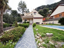 Chalet en venta de 325 m? en Carrer 24, 08629 Torrelles de Llobregat, Barcelona