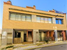Duplex en venta en Calle dels Horts, Masquefa. Barcelona