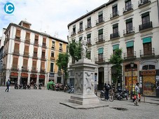 Edificio de pisos en zona Derecho , Granada