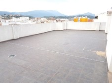 ?tico duplex en Font d?en Carros con terraza de 60 m2.