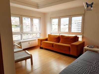 Alquiler de piso en calle Picasso de 3 habitaciones con terraza y garaje