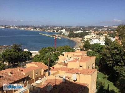 Alquiler piso piscina Estepona pueblo