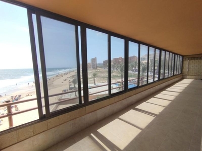 Apartamento en Arenales del sol