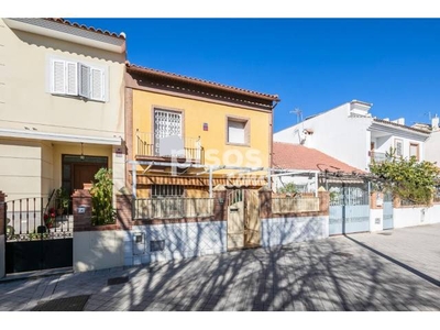 Casa adosada en venta en Calle Ramón y Cajal