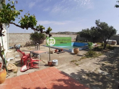 Casa con terreno en Osera de Ebro